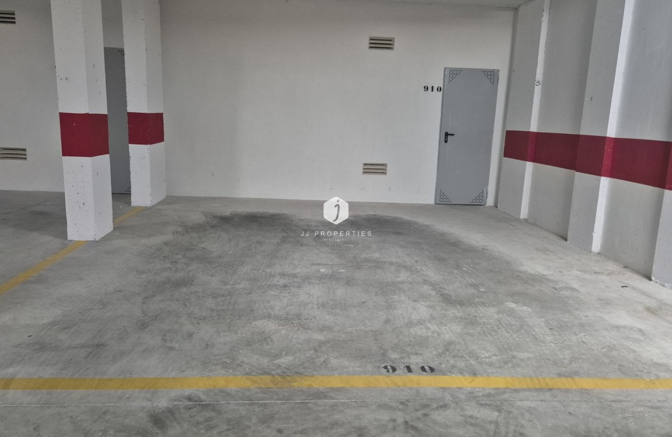 Segunda mano - Apartamento / piso -
Playa Flamenca - Costa Blanca