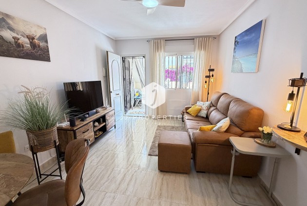 Resale - Apartment / flat -
Orihuela Costa - Costa Blanca