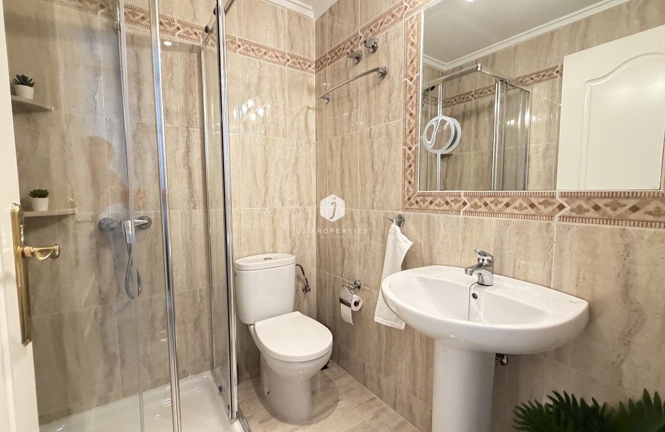Resale - Apartment / flat -
Orihuela Costa - Costa Blanca