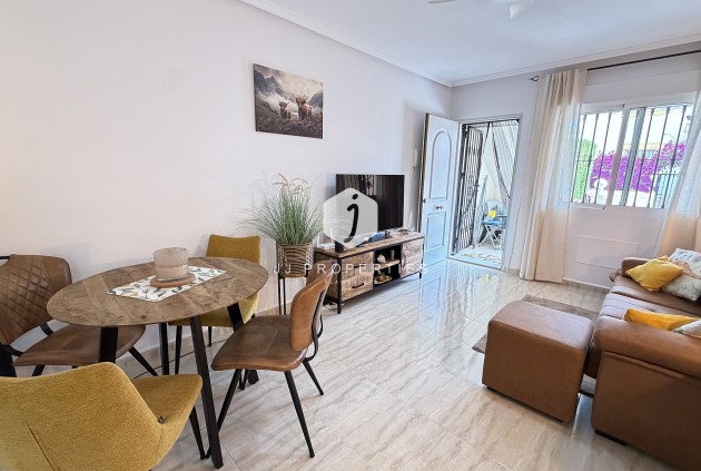 Resale - Apartment / flat -
Orihuela Costa - Costa Blanca