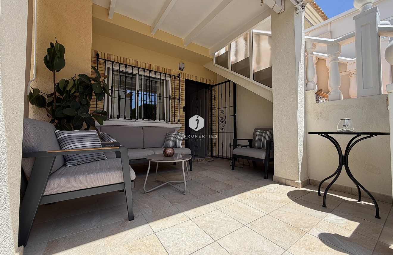 Resale - Apartment / flat -
Orihuela Costa - Costa Blanca