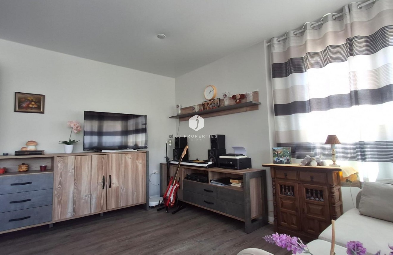 D'occasion - Appartement -
Torrevieja - Centro