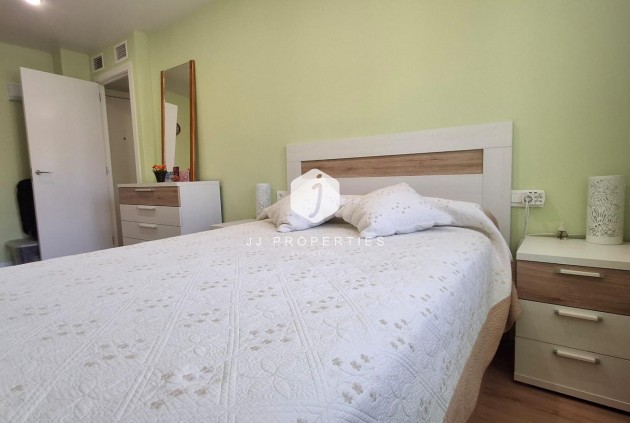 D'occasion - Appartement -
Torrevieja - Centro