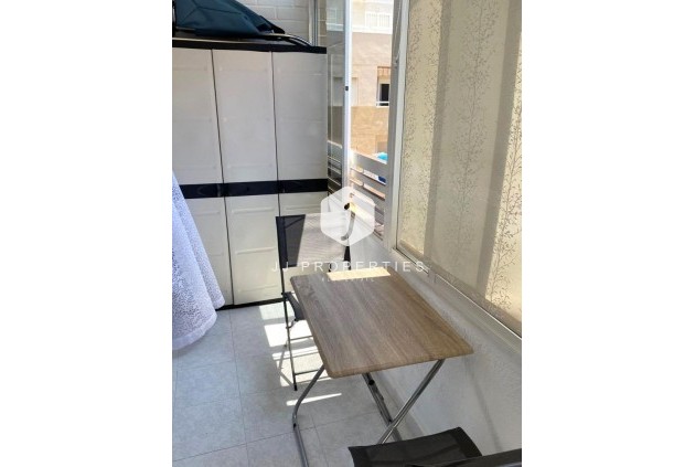 D'occasion - Appartement -
Torrevieja - El molino