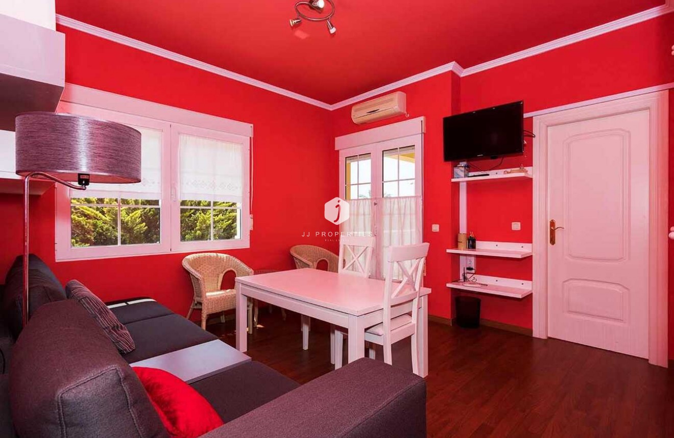Resale - Villa -
Orihuela Costa - Costa Blanca