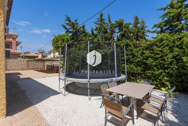 Resale - Villa -
Orihuela Costa - Costa Blanca