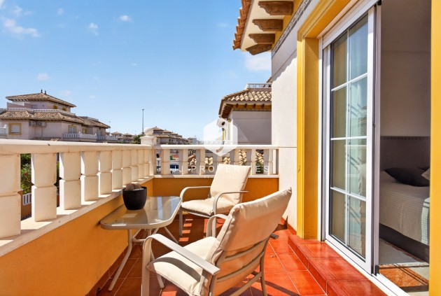 Resale - Villa -
Orihuela Costa - Costa Blanca