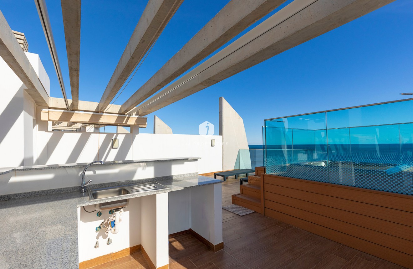 Resale - Penthouse -
Torrevieja - Costa Blanca