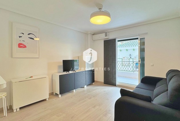 Resale - Apartment / flat -
Torrevieja - Costa Blanca