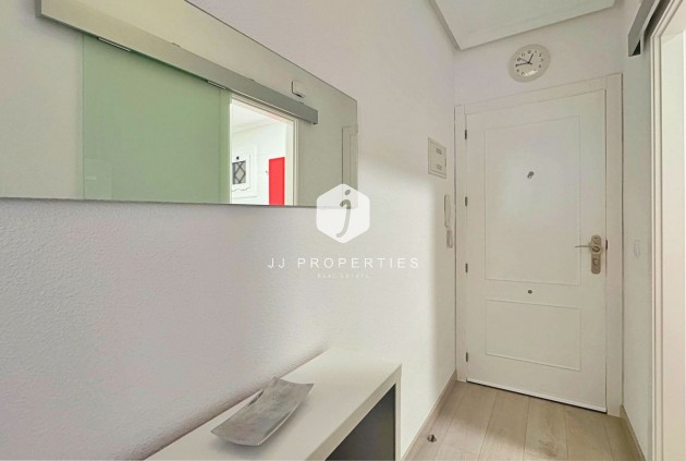 Resale - Apartment / flat -
Torrevieja - Costa Blanca