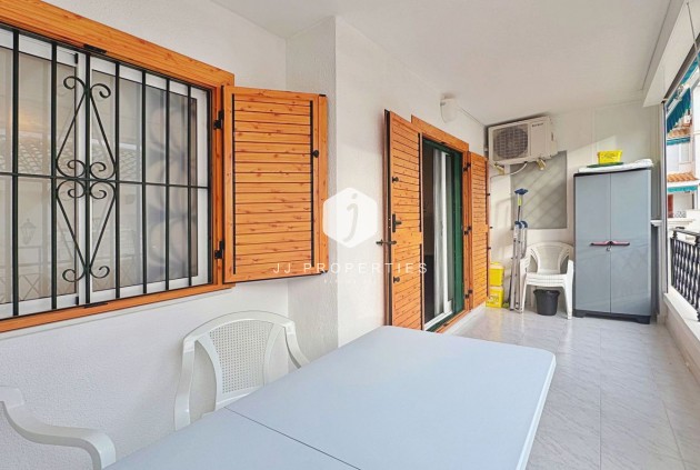 Resale - Apartment / flat -
Torrevieja - Costa Blanca
