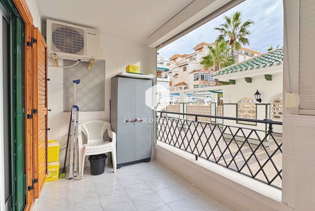 Resale - Apartment / flat -
Torrevieja - Costa Blanca