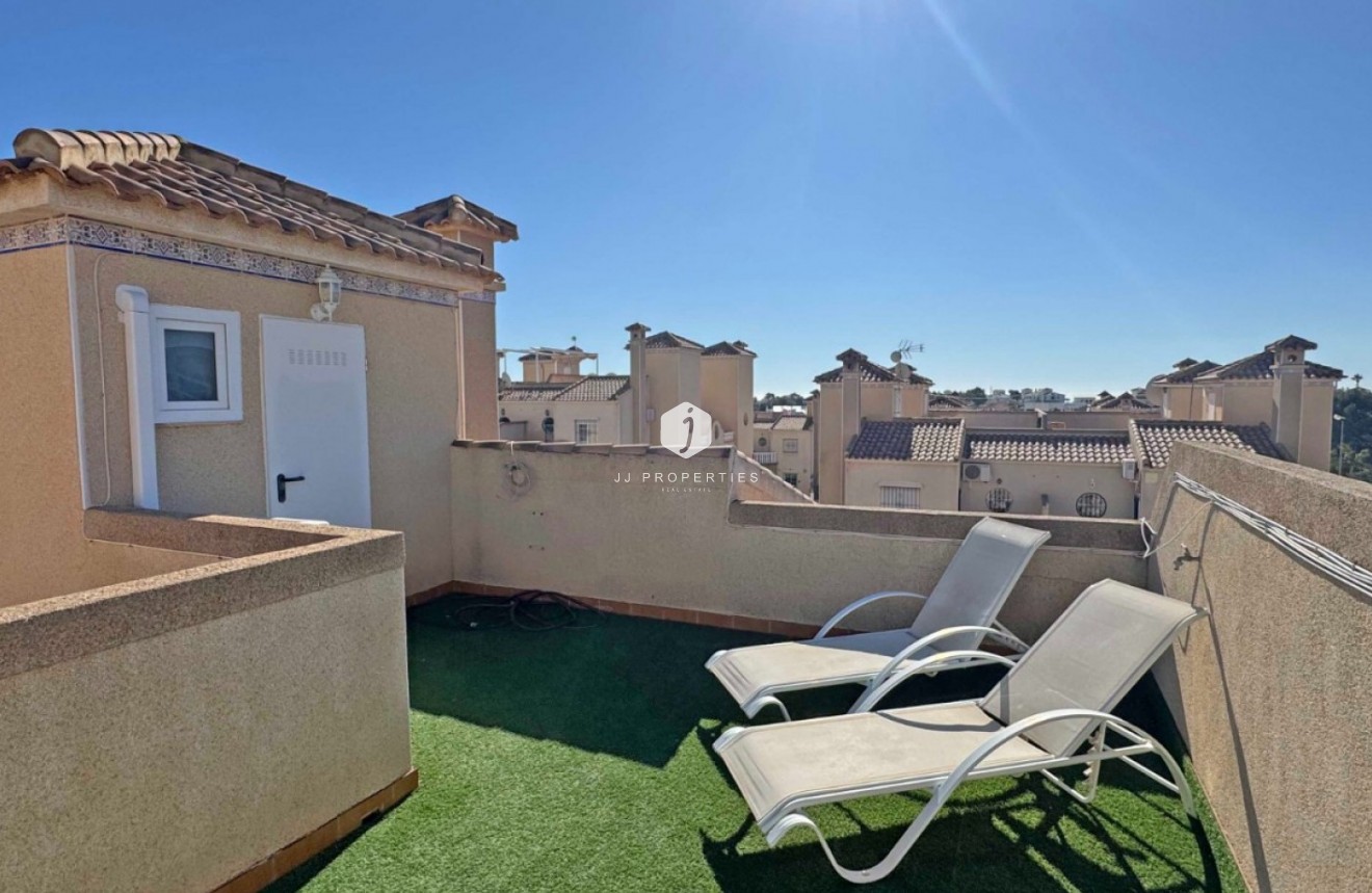 Resale - Chalet -
Orihuela Costa - Costa Blanca