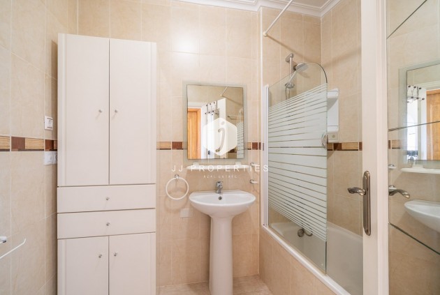 Aus zweiter Hand - Wohnung -
Orihuela Costa - Costa Blanca