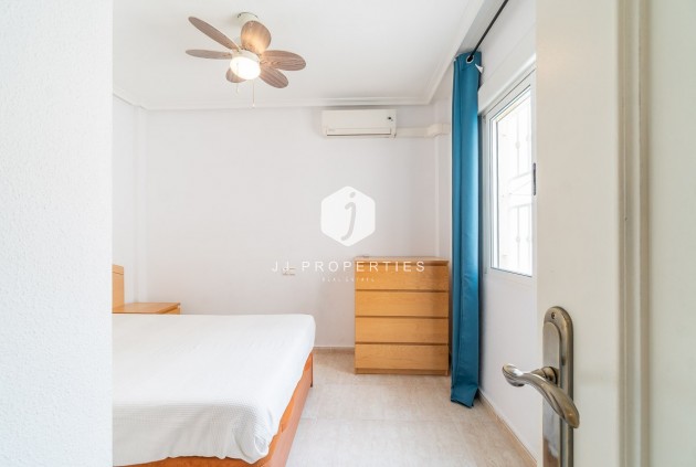 Aus zweiter Hand - Wohnung -
Orihuela Costa - Costa Blanca