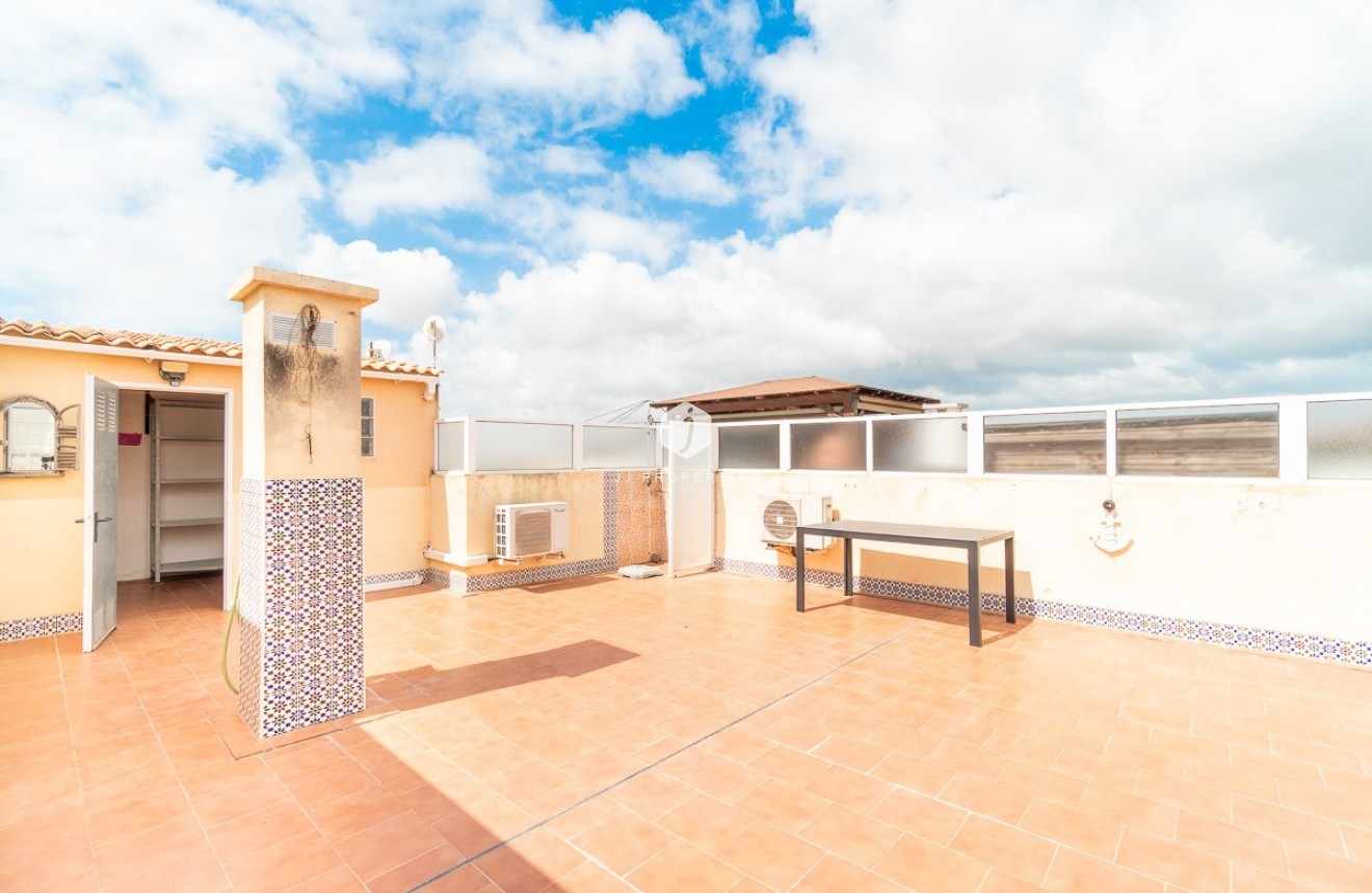 Aus zweiter Hand - Wohnung -
Orihuela Costa - Costa Blanca