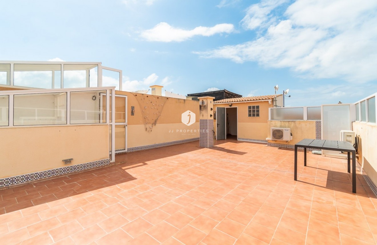 Aus zweiter Hand - Wohnung -
Orihuela Costa - Costa Blanca