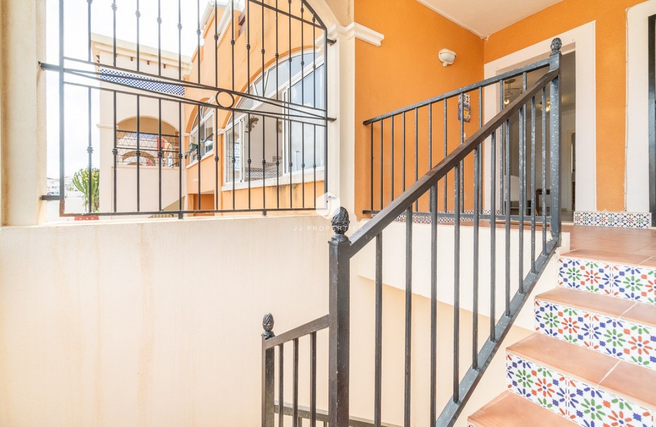 Aus zweiter Hand - Wohnung -
Orihuela Costa - Costa Blanca