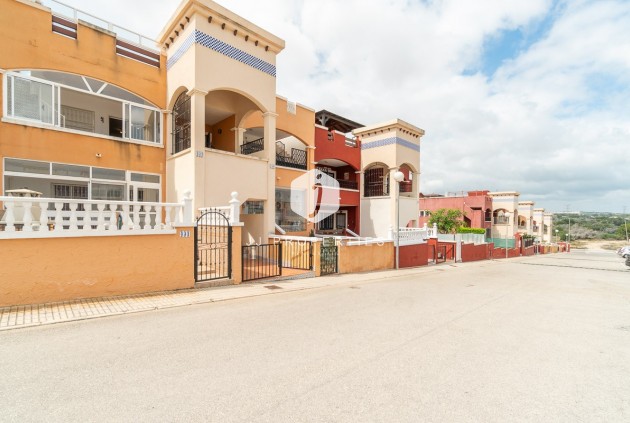 Aus zweiter Hand - Wohnung -
Orihuela Costa - Costa Blanca