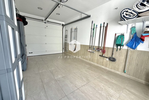 Resale - Villa -
Dolores - Costa Blanca