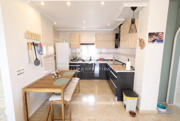 Resale - Villa -
San Miguel de Salinas - Inland
