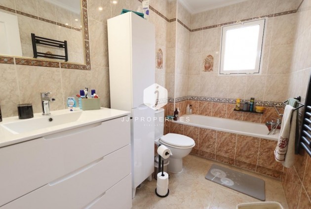 Resale - Villa -
San Miguel de Salinas - Inland