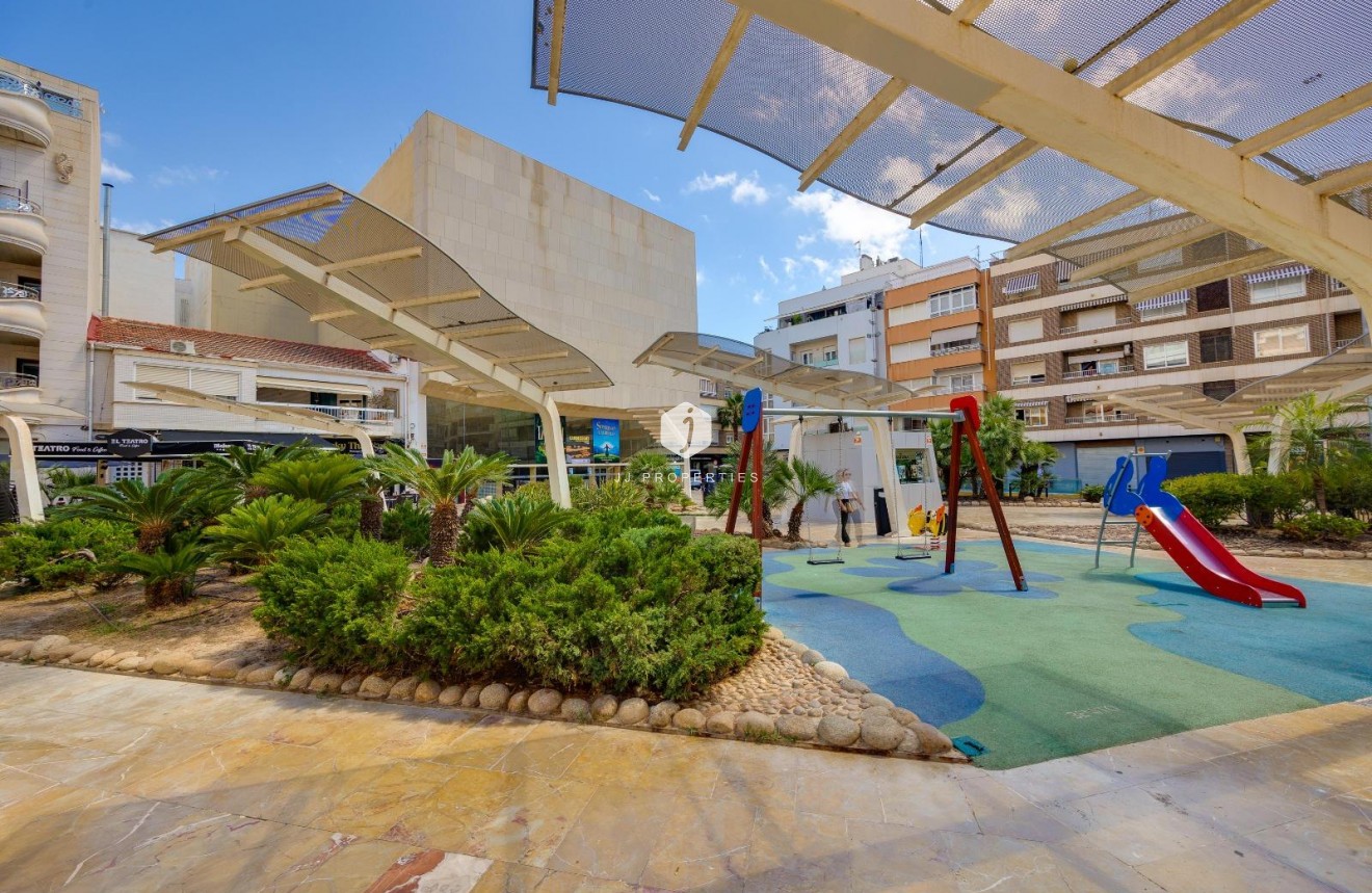Tweedehands - Penthouse -
Torrevieja