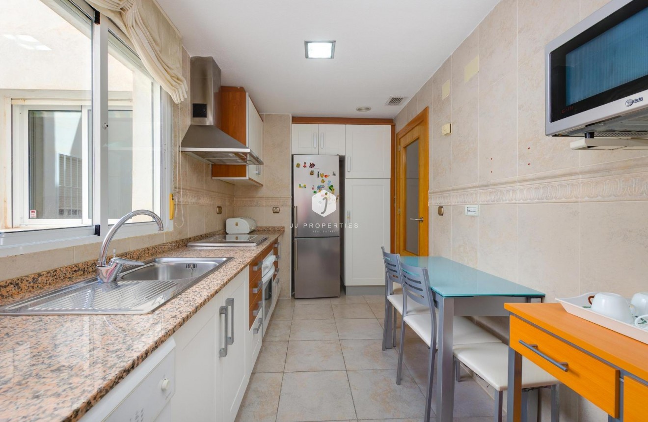 Tweedehands - Penthouse -
Torrevieja