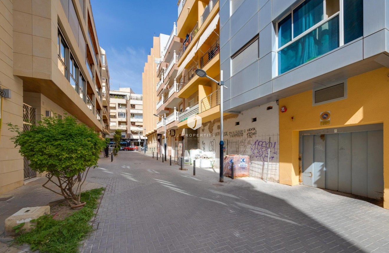 Tweedehands - Penthouse -
Torrevieja