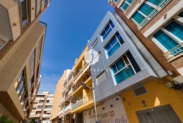 Tweedehands - Penthouse -
Torrevieja