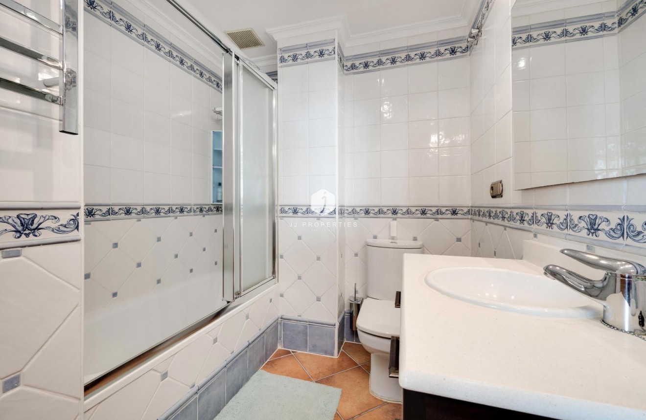 Tweedehands - Penthouse -
Torrevieja