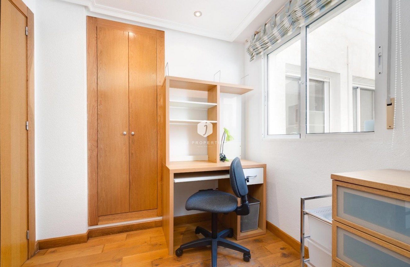 Tweedehands - Penthouse -
Torrevieja