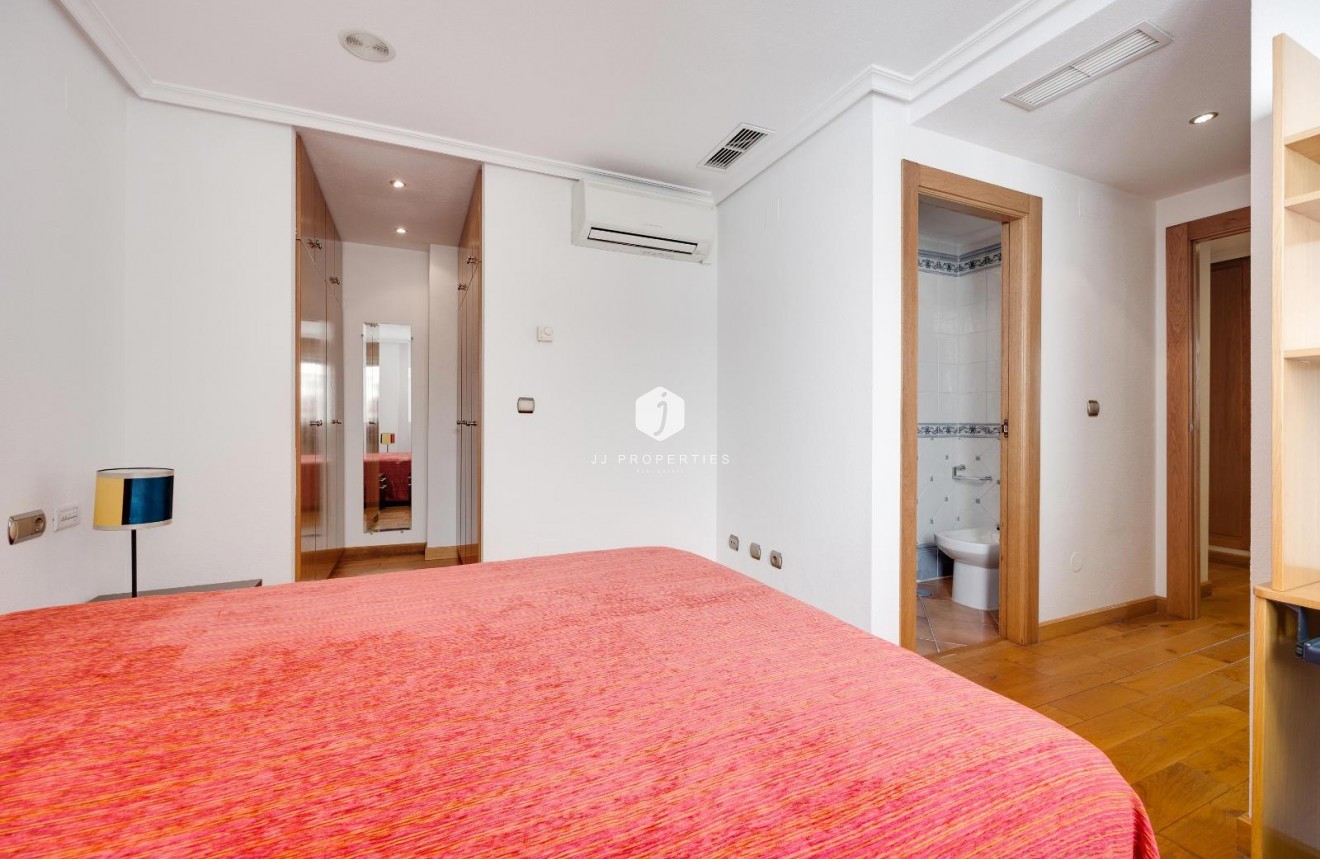Tweedehands - Penthouse -
Torrevieja