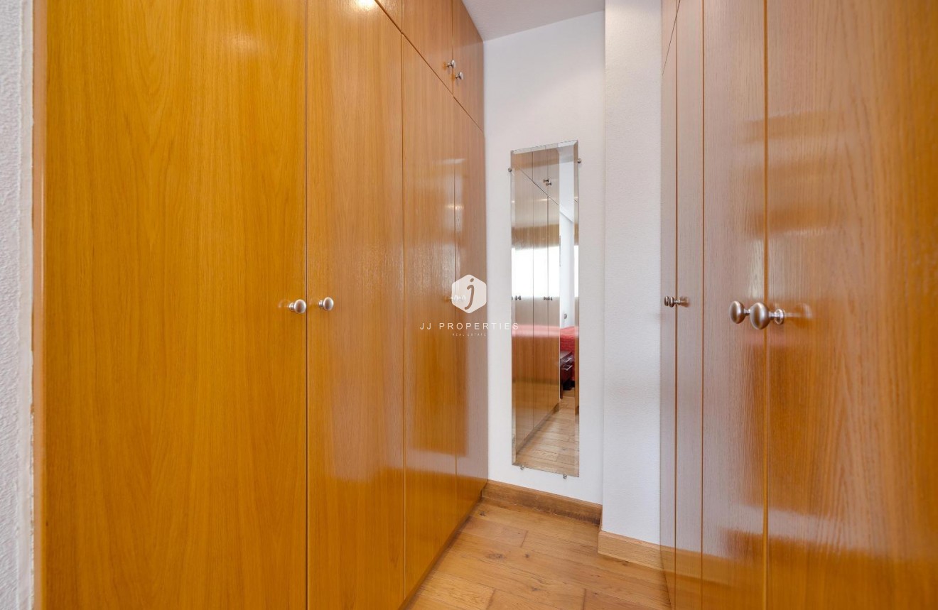 Tweedehands - Penthouse -
Torrevieja