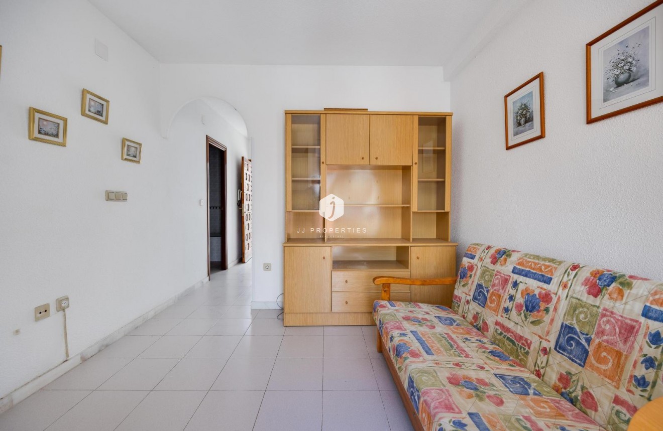 Aus zweiter Hand - Wohnung -
Torrevieja - La Mata Pueblo