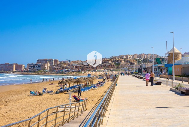 Aus zweiter Hand - Wohnung -
Torrevieja - La Mata Pueblo