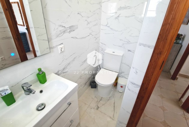 Resale - Villa -
San Miguel de Salinas - Inland