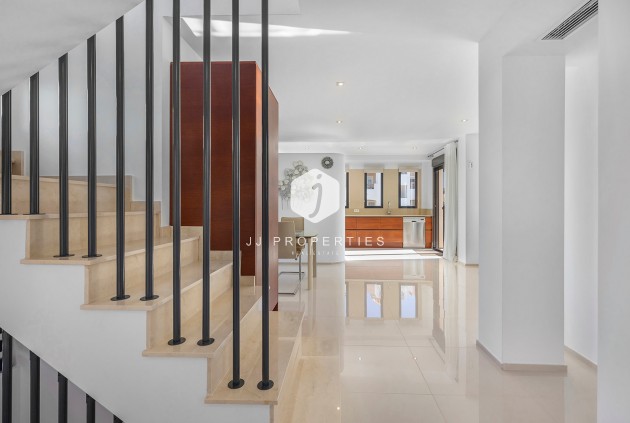 D'occasion - Villa -
Orihuela Costa - Costa Blanca
