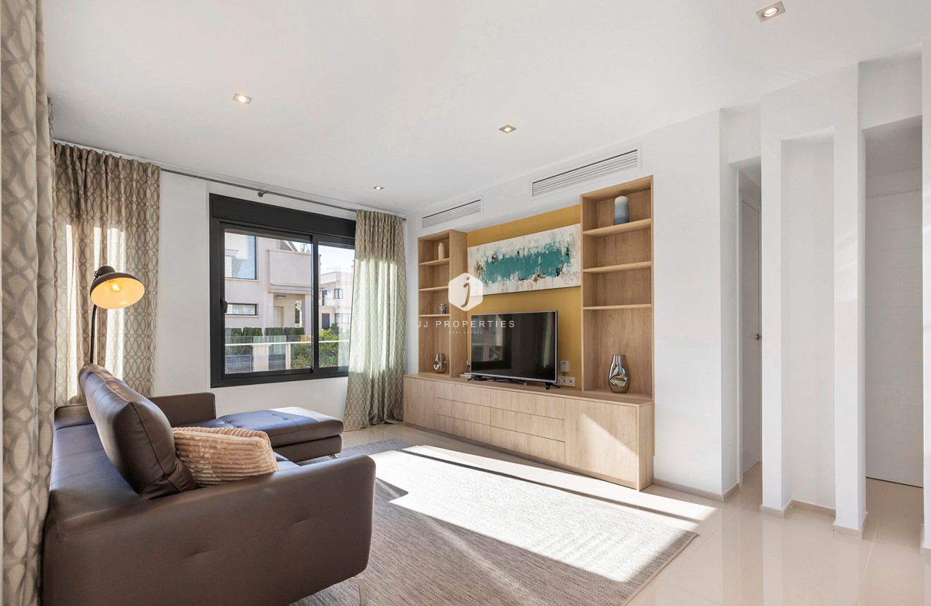 D'occasion - Villa -
Orihuela Costa - Costa Blanca