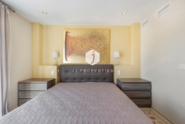 D'occasion - Villa -
Orihuela Costa - Costa Blanca