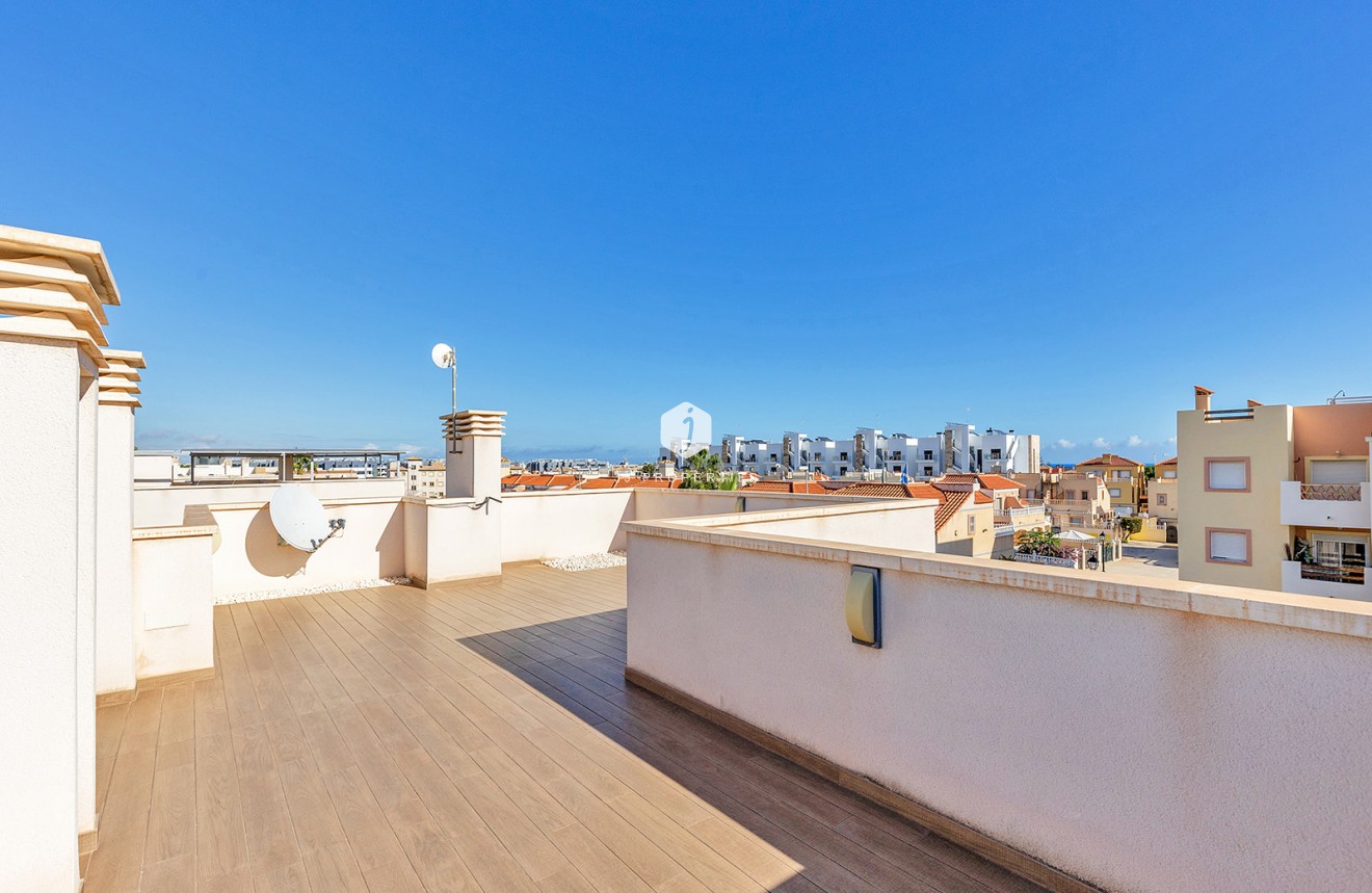 D'occasion - Villa -
Orihuela Costa - Costa Blanca