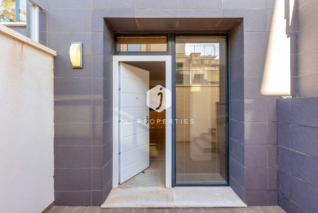 D'occasion - Villa -
Orihuela Costa - Costa Blanca