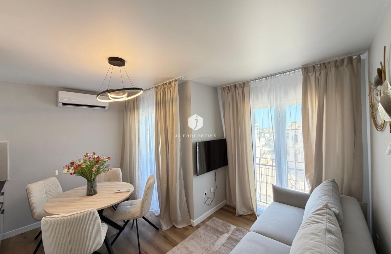Resale - Apartment / flat -
San Miguel de Salinas - Blue Lagoon - Galán