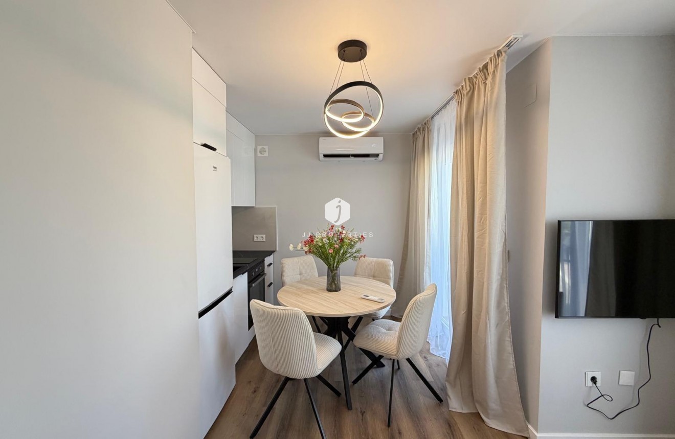 Resale - Apartment / flat -
San Miguel de Salinas - Blue Lagoon - Galán