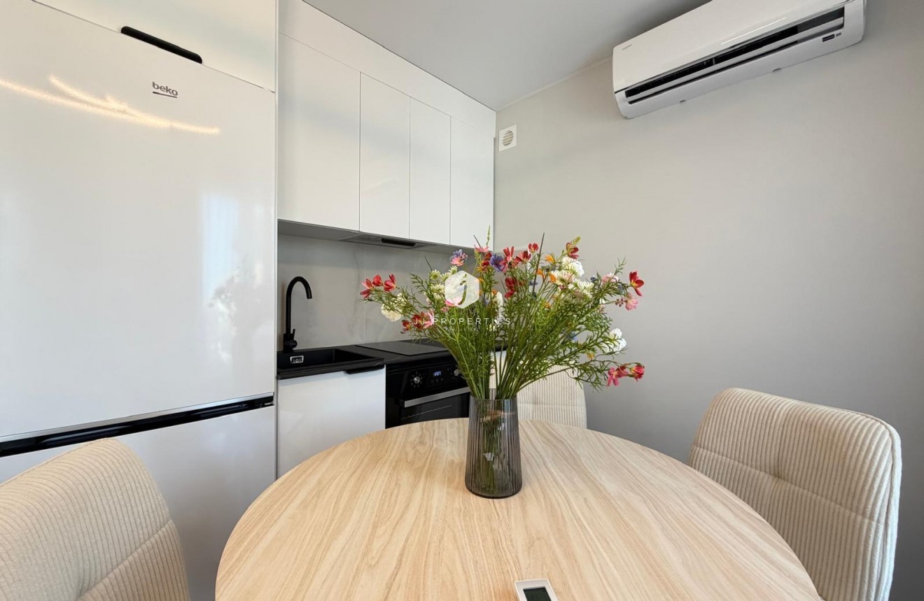 Resale - Apartment / flat -
San Miguel de Salinas - Blue Lagoon - Galán