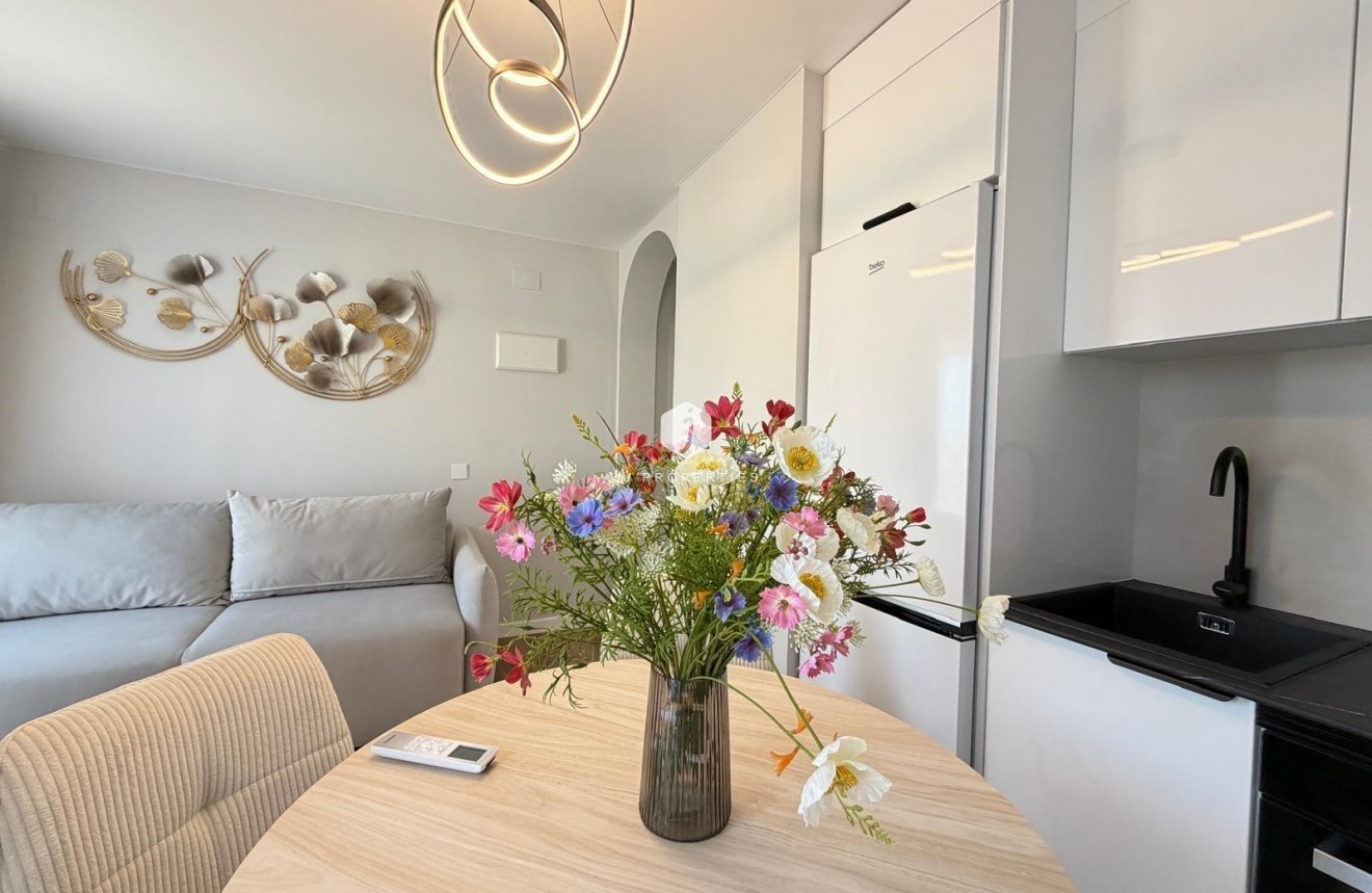 Resale - Apartment / flat -
San Miguel de Salinas - Blue Lagoon - Galán