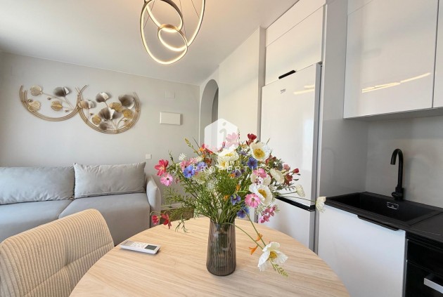 Resale - Apartment / flat -
San Miguel de Salinas - Blue Lagoon - Galán