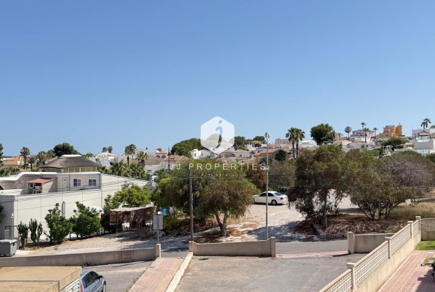 Resale - Apartment / flat -
San Miguel de Salinas - Blue Lagoon - Galán