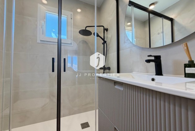 Resale - Apartment / flat -
San Miguel de Salinas - Blue Lagoon - Galán