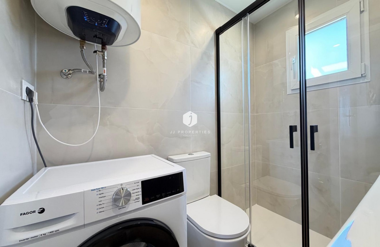 Resale - Apartment / flat -
San Miguel de Salinas - Blue Lagoon - Galán